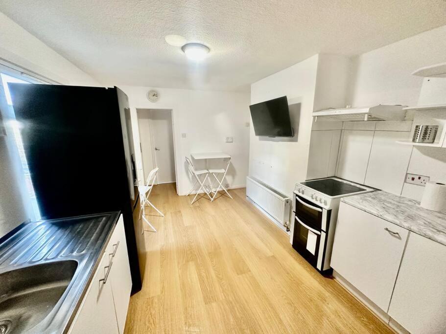 Cosy Two Bedroom Apartment,Se13 ロンドン エクステリア 写真