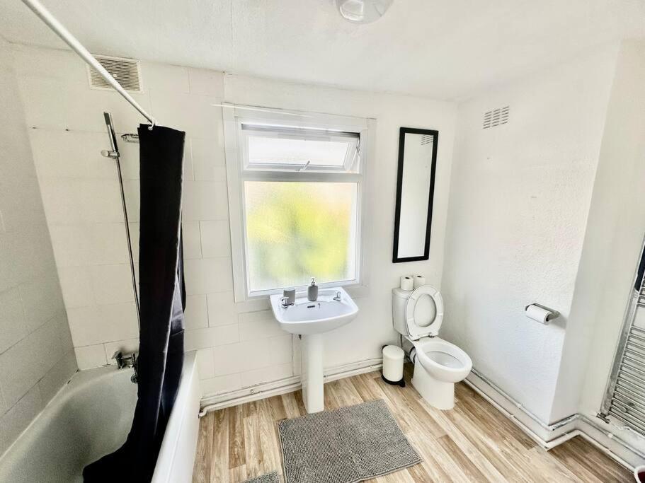 Cosy Two Bedroom Apartment,Se13 ロンドン エクステリア 写真