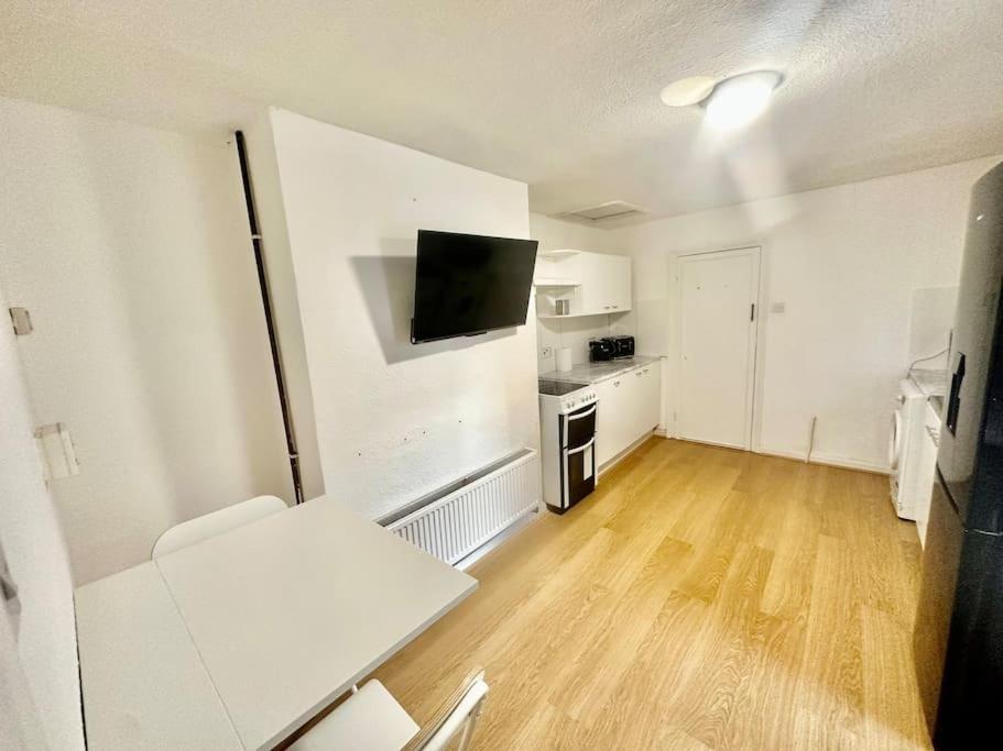 Cosy Two Bedroom Apartment,Se13 ロンドン エクステリア 写真